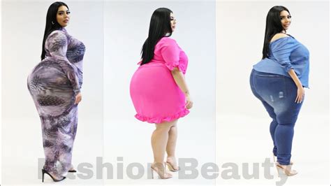 Glamorous Curvy Plus Size Fashion Model & Influencer .